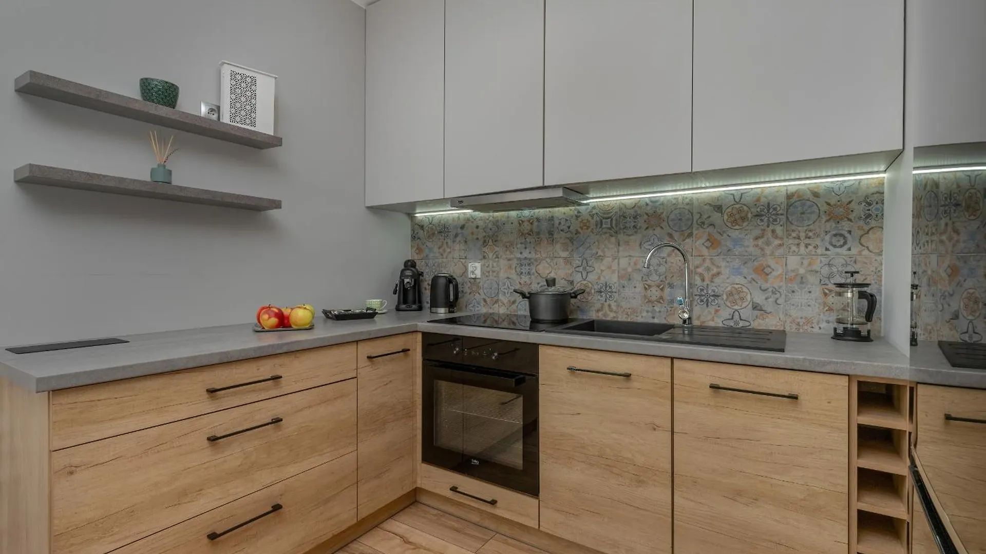 Stylowe & Przytulne Studio Krynicka Z Parkingiem Gdansk Przymorze By Renters Apartment